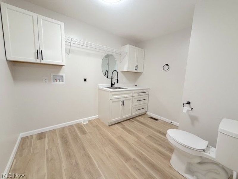 910 W Main Street, Sugarcreek, OH 44681 Photo 23