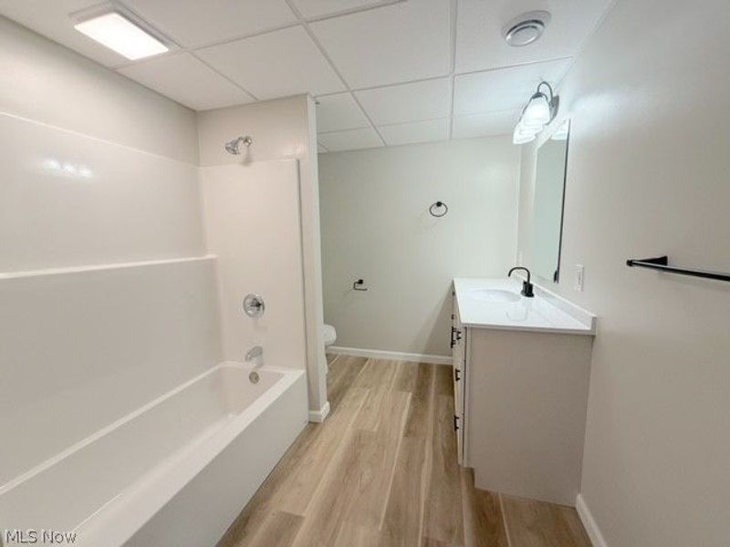 910 W Main Street, Sugarcreek, OH 44681 Photo 25