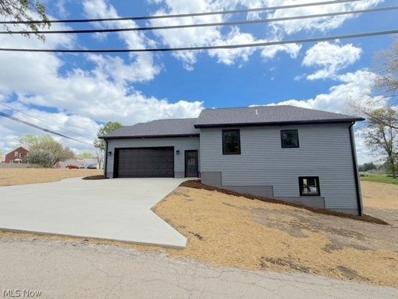 910 W Main Street, Sugarcreek, OH 44681 Photo 30