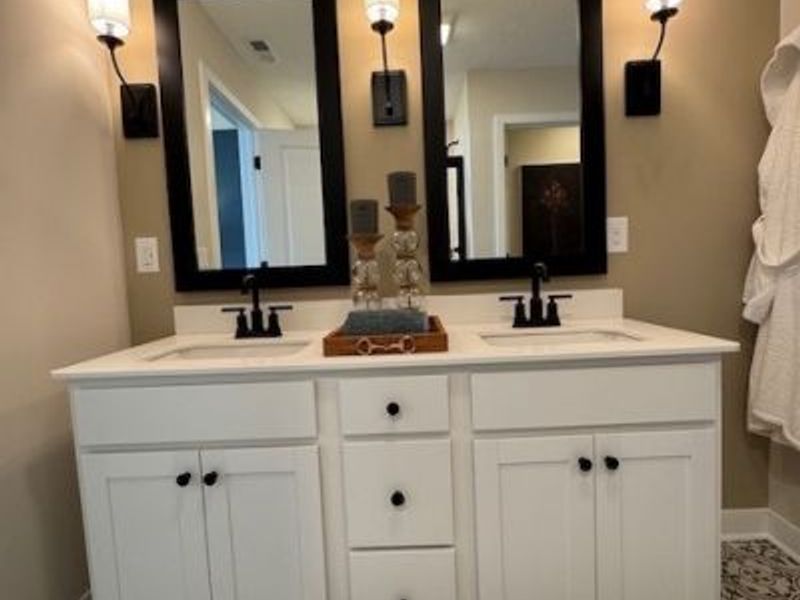 5937 Cape Hatteras Drive , Vermilion, OH 44089 Photo 14