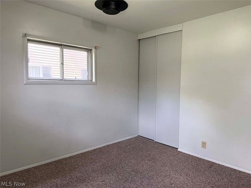 421 Linwood Drive, Alliance, OH 44601 Photo 13