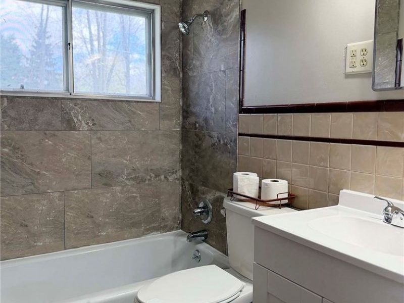 421 Linwood Drive, Alliance, OH 44601 Photo 14