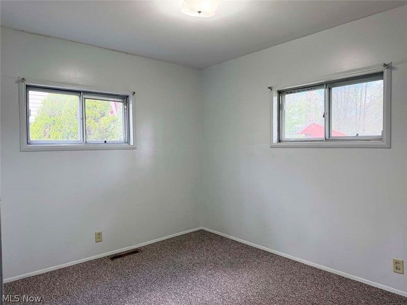 421 Linwood Drive, Alliance, OH 44601 Photo 15