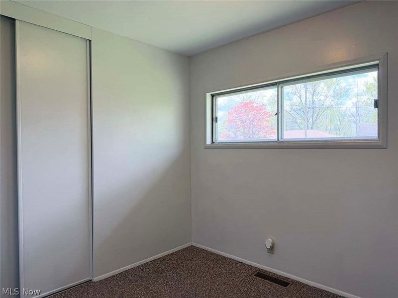 421 Linwood Drive, Alliance, OH 44601 Photo 17