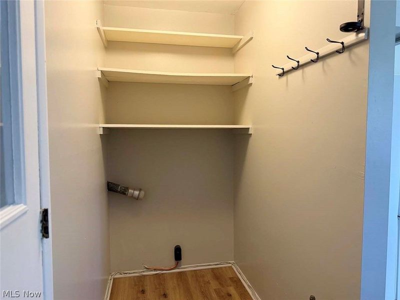 421 Linwood Drive, Alliance, OH 44601 Photo 8