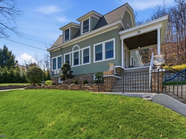 79 Ann St, Dover, NJ 07801