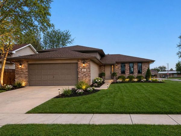 601 N Holly Lane , Griffith, IN 46319