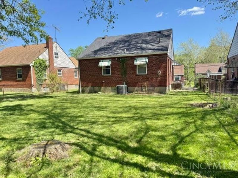 7811 Bitteroot Lane, Cincinnati, OH 45224 Photo 15