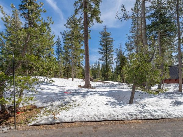 7348 Cascade Road, Soda Springs, CA 95728