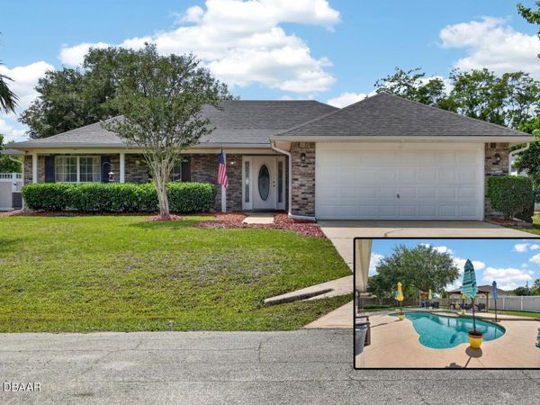 27 Lyndenhurst Lane, Palm Coast, FL 32137