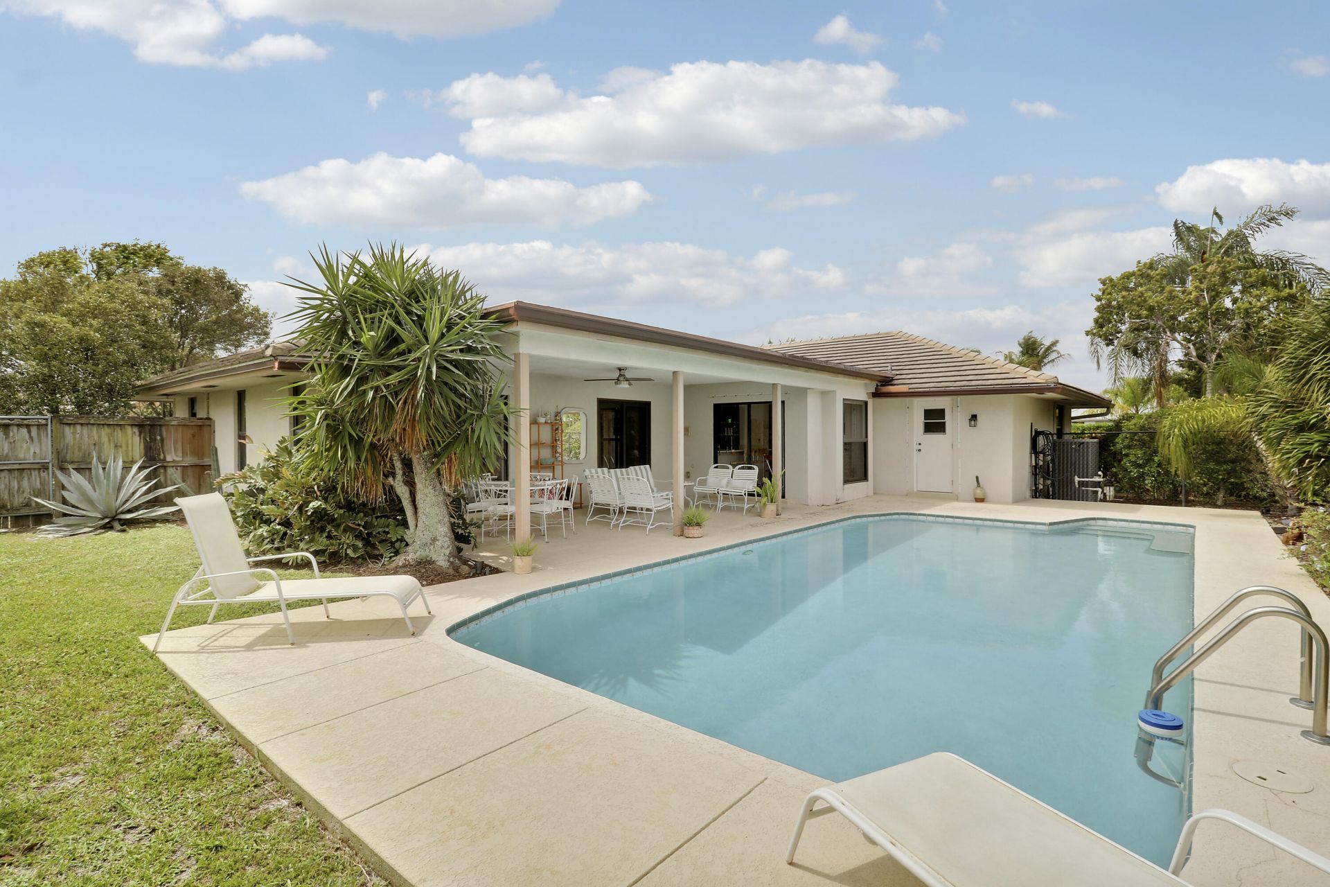 85 Hickory Hill Road, Jupiter, FL 33469 Photo