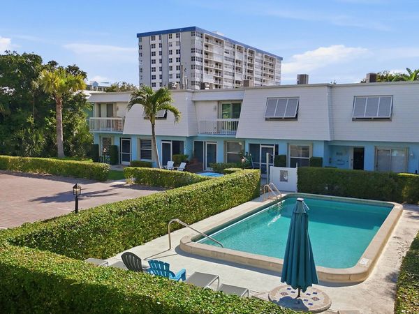 842 SE 19th Avenue, Unit 102, Deerfield Beach, FL 33441