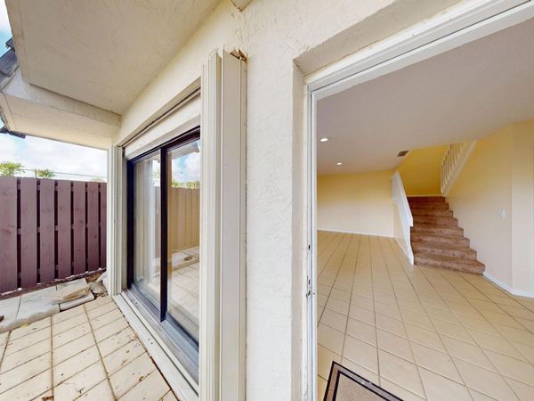 1921 N Congress Avenue, West Palm Beach, FL 33401