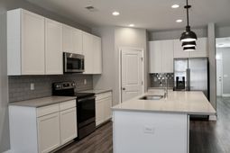 7869 Montview Road photo 4