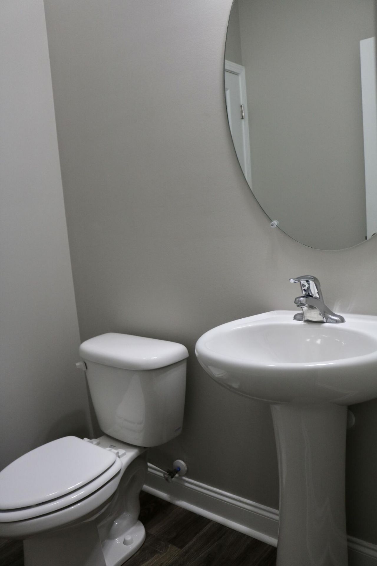 7869 Montview Road Photo 8