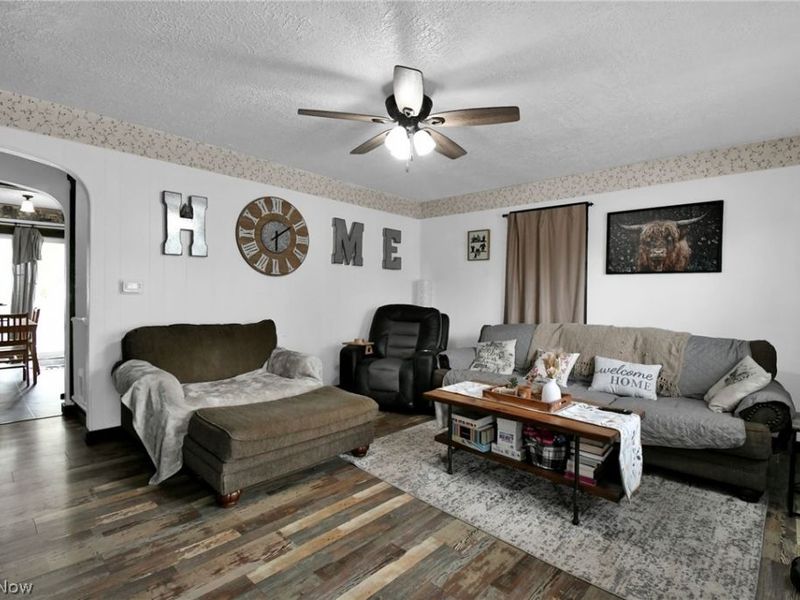 59 W Tucker Avenue, Shelby, OH 44875 Photo 4