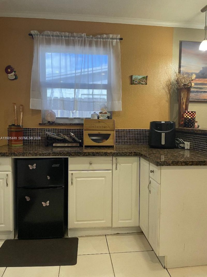 800 N 70th Ave , Hollywood, FL 33024 Photo