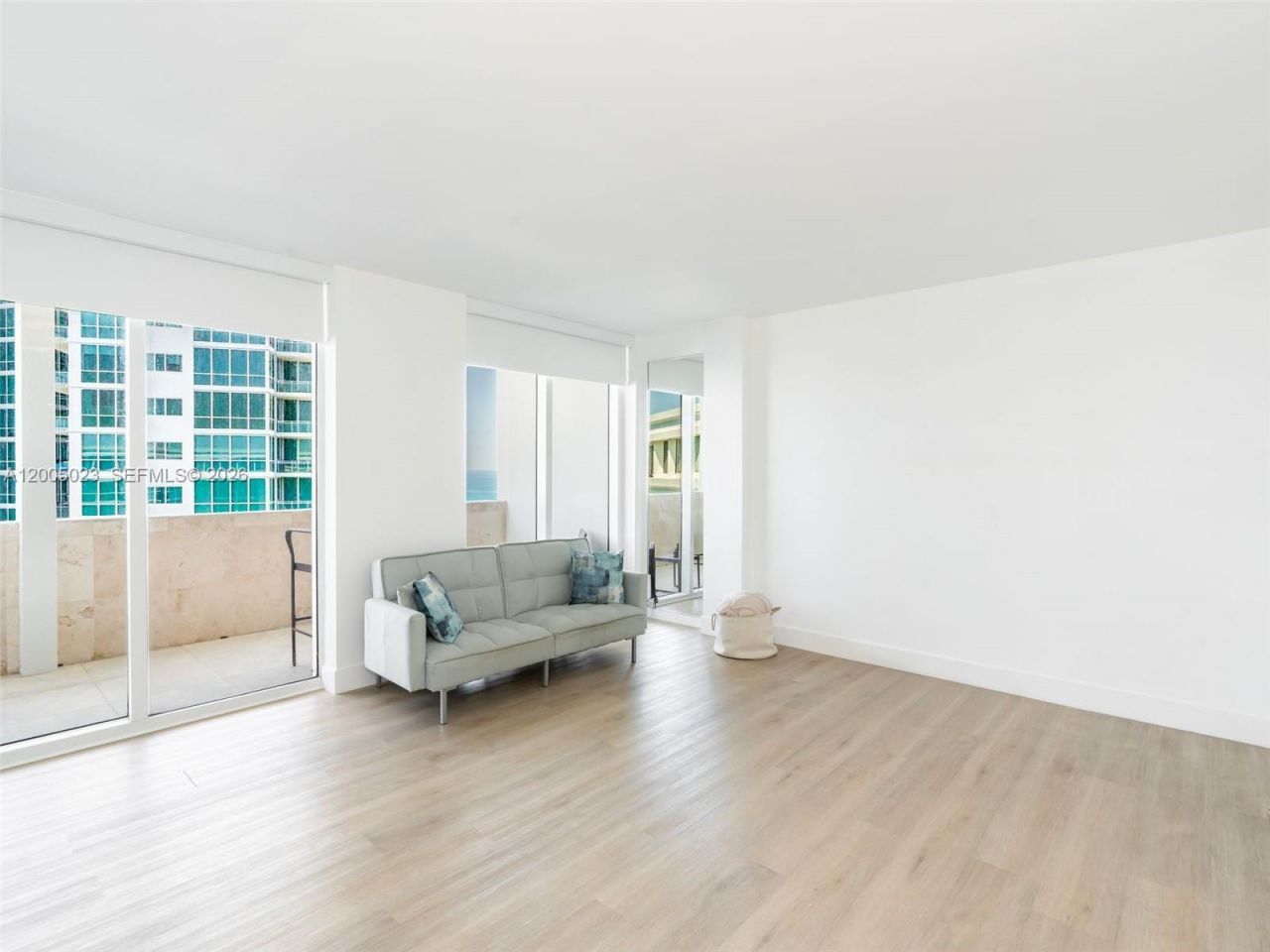 10275 Collins Ave, Unit 1502, Bal Harbour, FL 33154 Photo