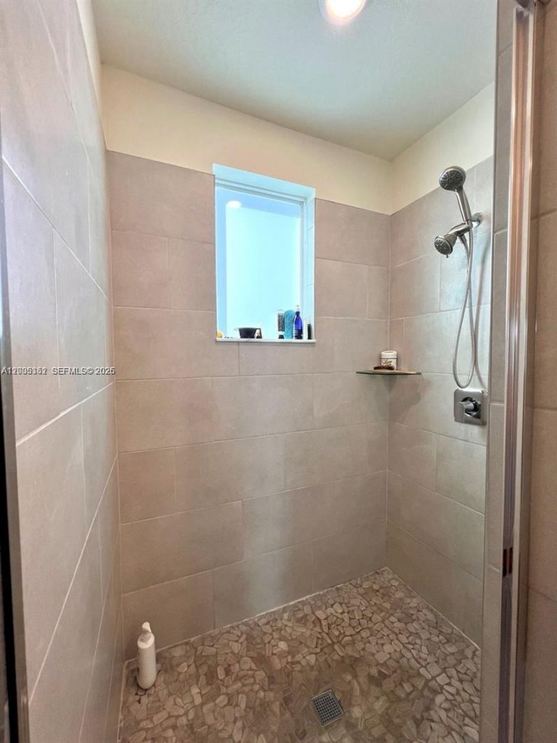 6420 NW 102nd Path, Unit 304, Doral, FL 33178 Photo