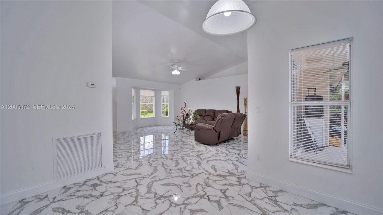 4081 14th Ave Se, Naples, FL 34117 Photo