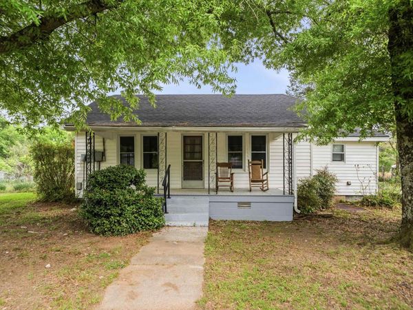 300 CARVER Street, Hot Springs, AR 71901