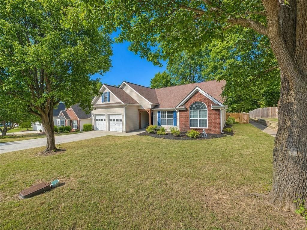 2263 Hansford Pass, Buford, GA 30519 Main Photo