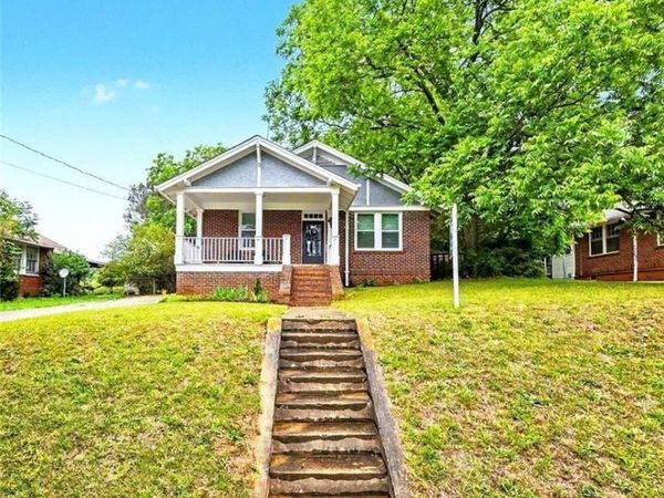 3 J Avenue, Gainesville, GA 30504