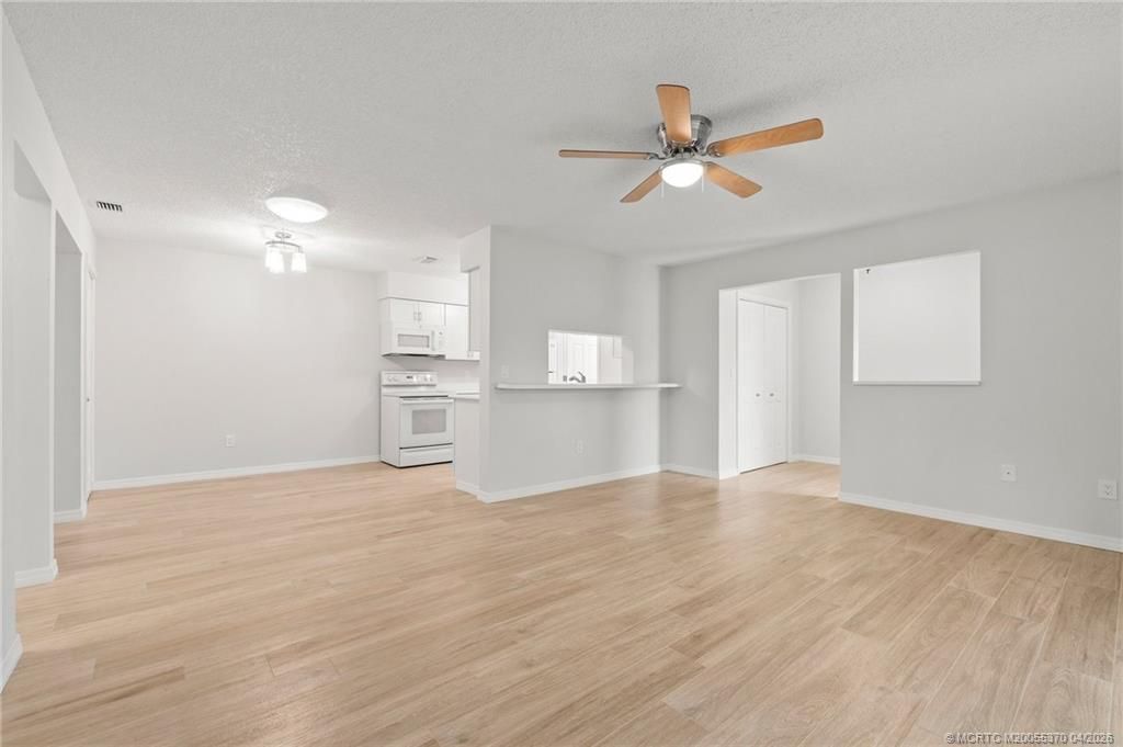 4047 NW Cinnamon Tree Circle, Jensen Beach, FL 34957 Photo