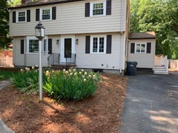 12 Mayfair Road, Dedham, MA 02090