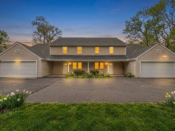 717 Pleasant St, Unit B, Norwood, MA 02062