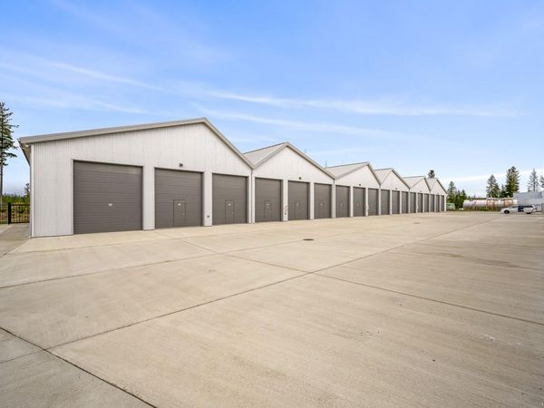 2794 Beck Ave, Cumberland, BC V0R 1S0