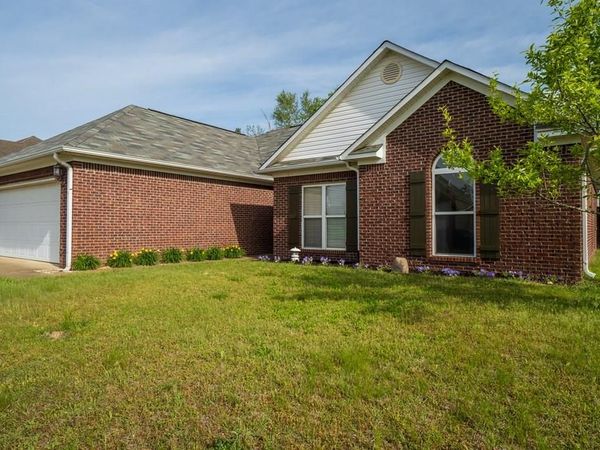 109 Cross Creek Drive, Oxford, MS 38655
