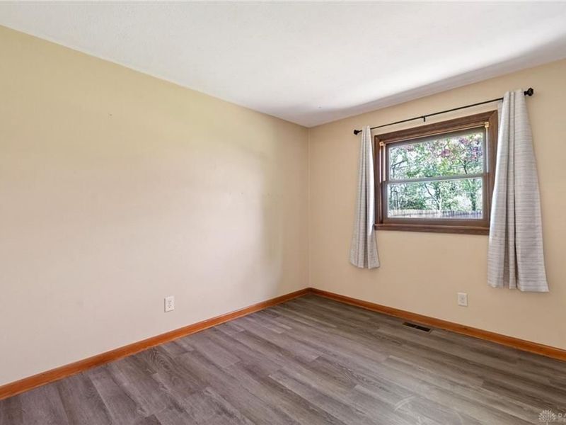 3015 Vale Drive, Kettering, OH 45420 Photo 24