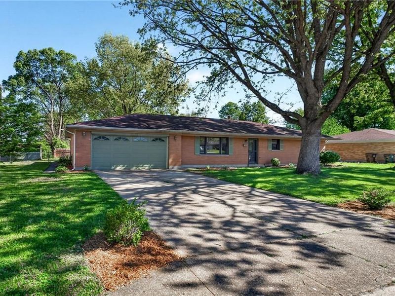 3015 Vale Drive, Kettering, OH 45420 Photo 3