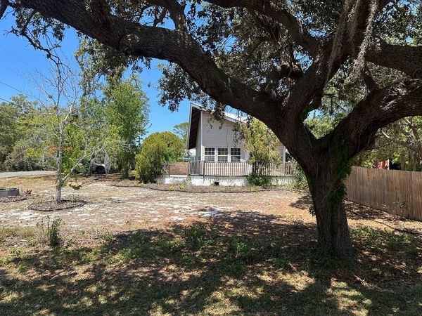 12291 SW 166th Ct, Cedar Key, FL 32625