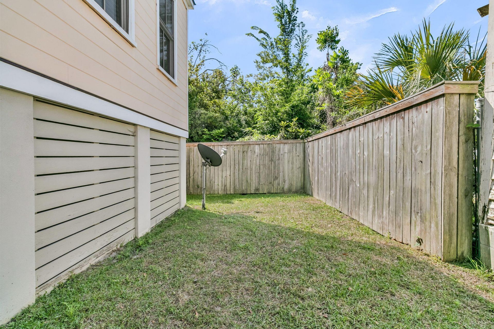 19 Ashton Street Photo 11