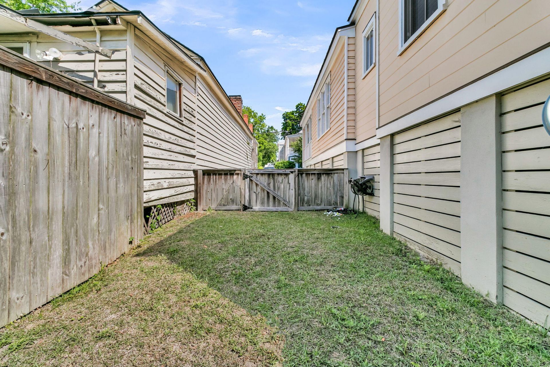 19 Ashton Street Photo 12