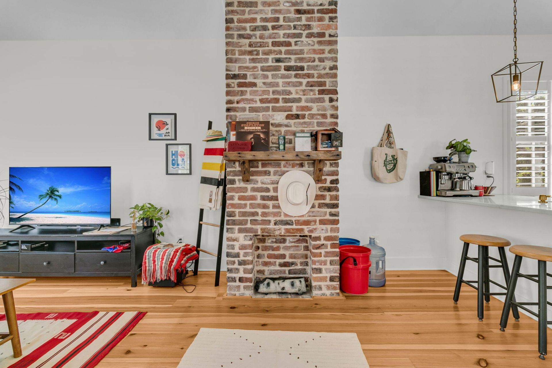 19 Ashton Street Photo 24