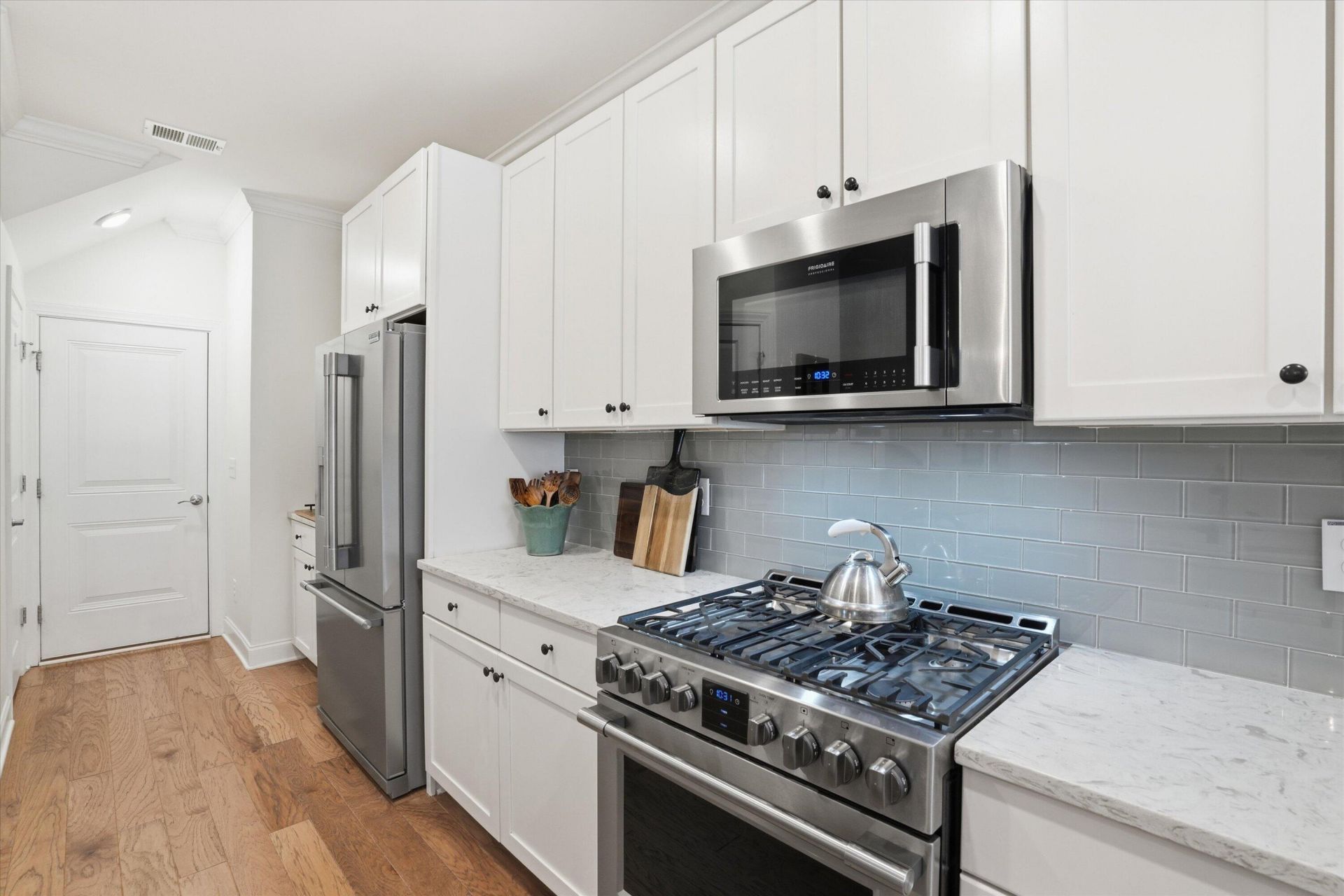 2094 Oyster Reef Lane Photo 10