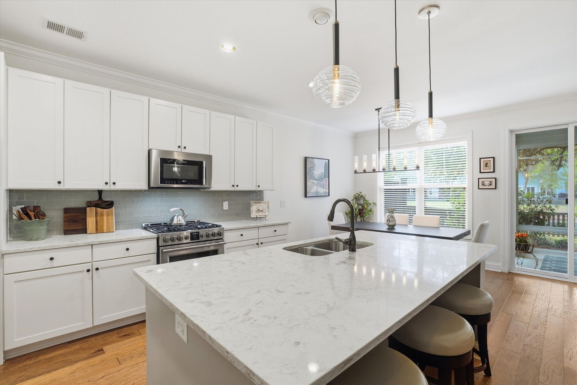 2094 Oyster Reef Lane Photo 12