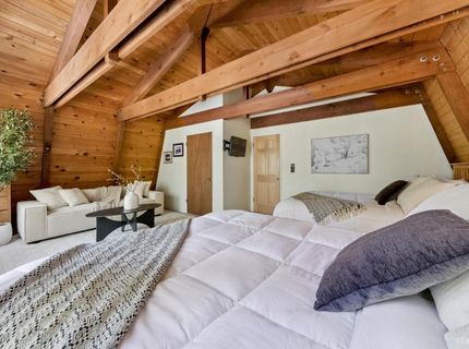 1652 Hidatsa Court, South Lake Tahoe, CA 96150 Photo