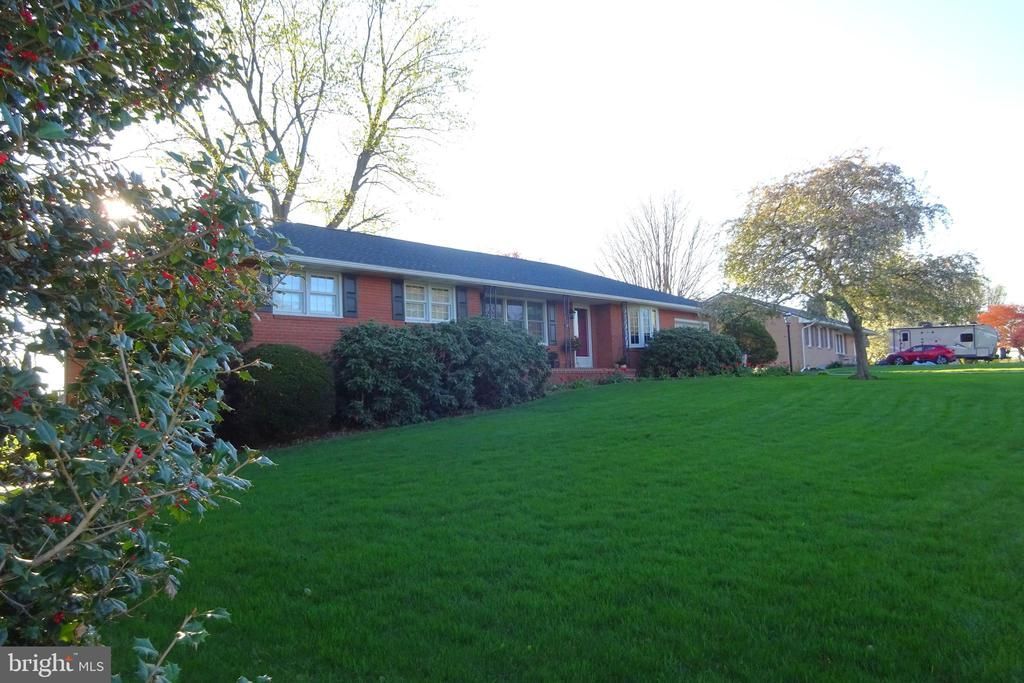 770 JOY DRIVE , GREENCASTLE, PA 17225