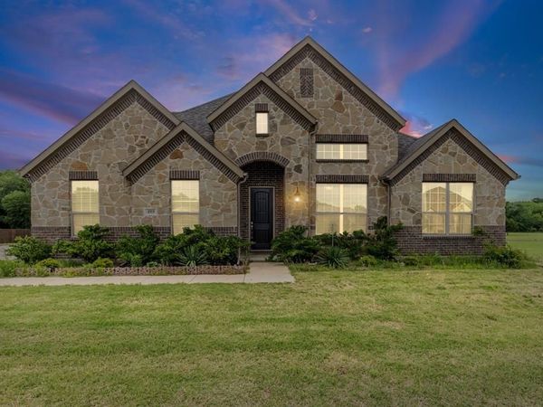 4919 Elizabeth Way, Lone Oak, TX 75453
