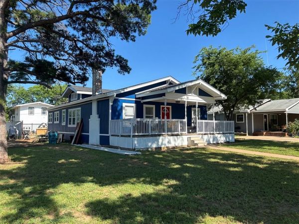 200 S Hillcrest Avenue, Eastland, TX 76448
