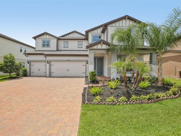 11054 SUNDRIFT DRIVE , TAMPA, FL 33647