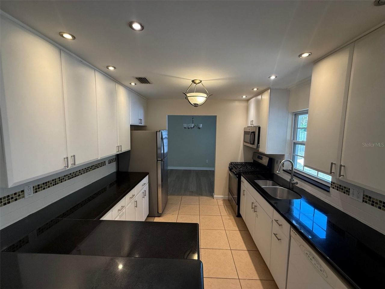 4214 NW 17th Avenue, Gainesville, FL 32605 Photo