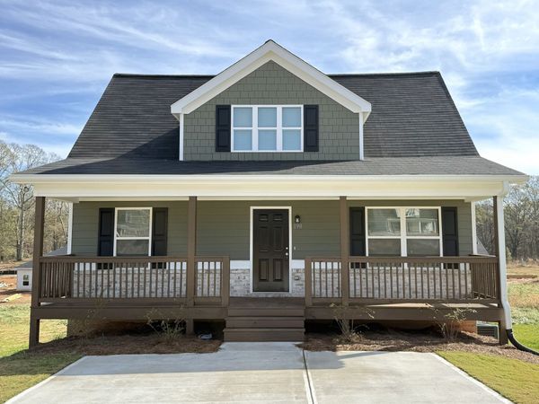 190 Charlotte Circle, Statham, GA 30666