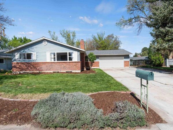 9522 W. Birmingham Dr., Boise, ID 83704