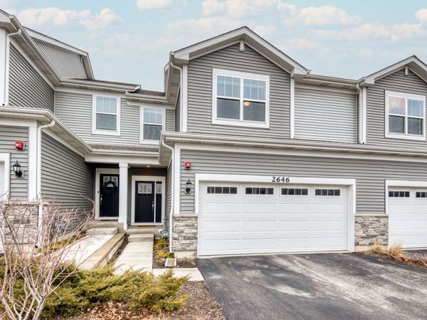 2646 Martini Street , Mundelein, IL 60060