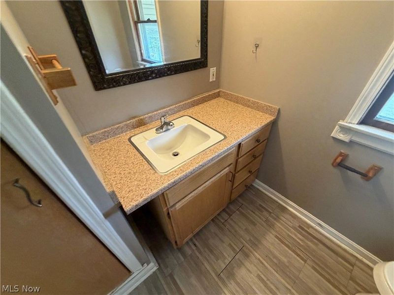 871 E 232nd Street, Euclid, OH 44123 Photo 28